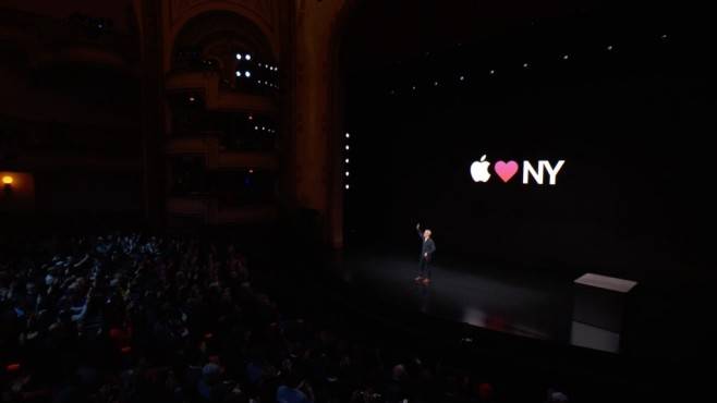 Apple Keynote: nie ma tańszego MacBooka Pro